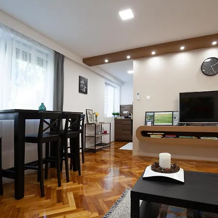 Apartman Stellar Downtown *